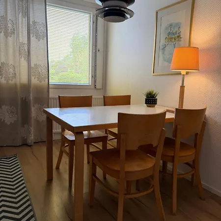 Апартаменты Poertom Place Pellasback